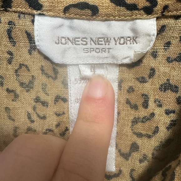 Jones New York leopard vest women’s size 4 - Picture 3 of 5